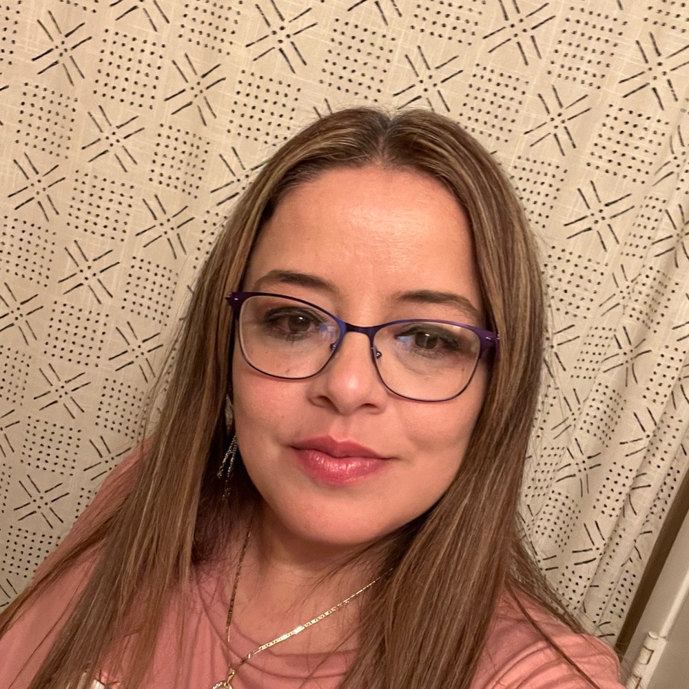Meet your Posher, Liz